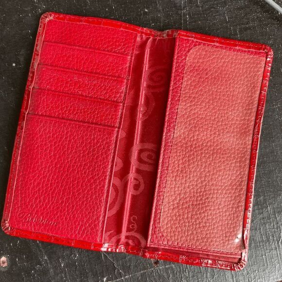 Brighton Crocodile Embossed Burgundy Red Leather Billfold Wallet - Picture 4 of 9